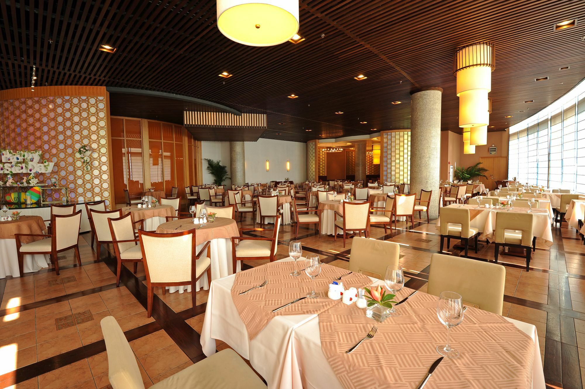 Ocean Spring Grand Metropark Hotel Zhuhai Eksteriør bilde